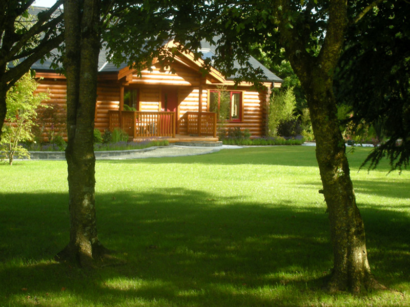 Log House Retreat